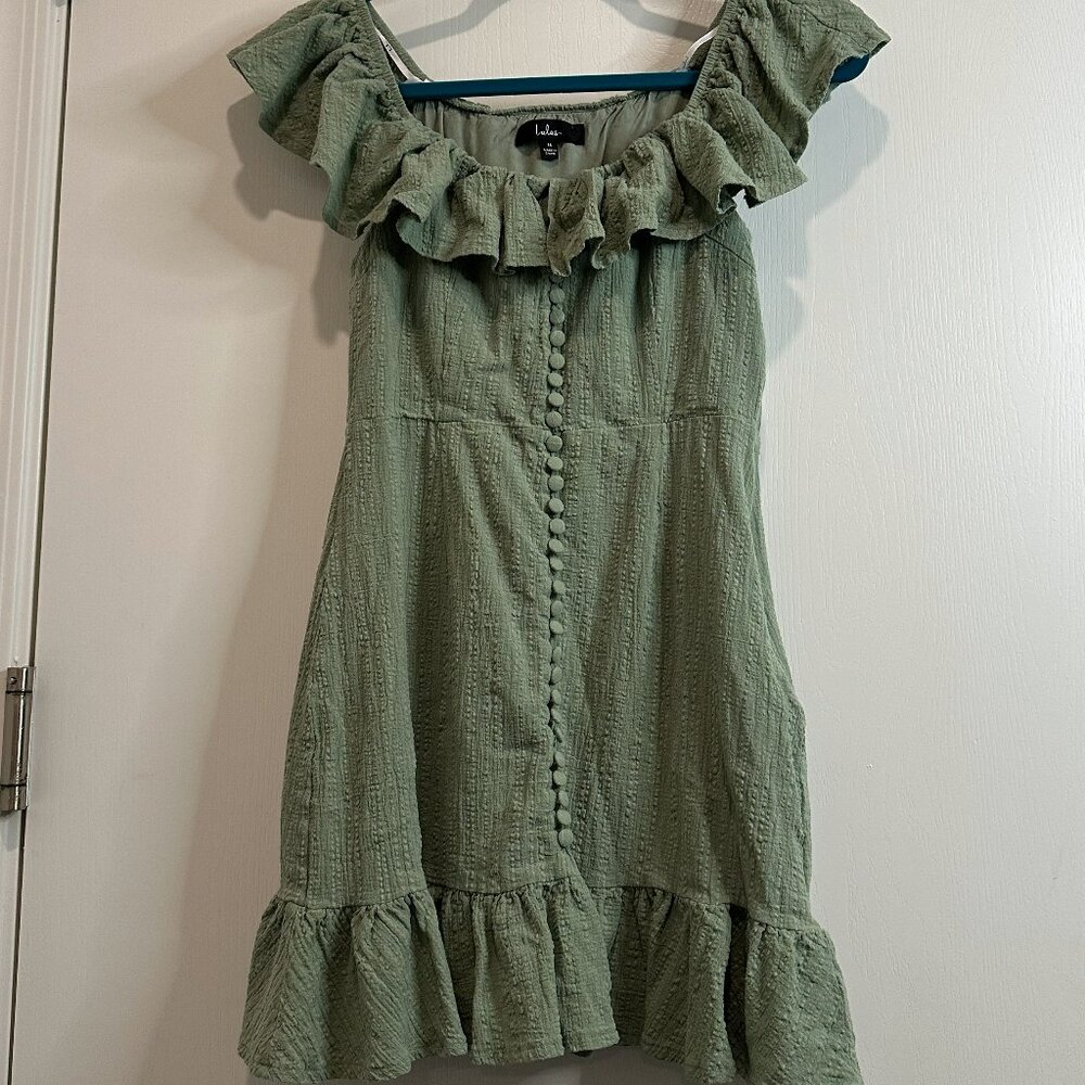 Super cute green dress with ruffles